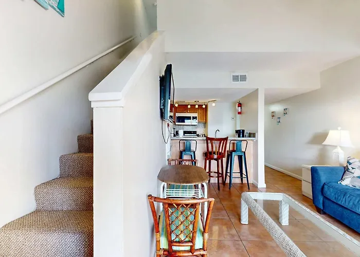 Apartment Gulf View With A Full Kitchen Private Balcony Shared Pools & Tennis Court *