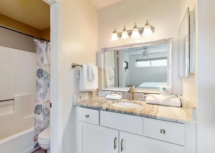Gulf View With A Full Kitchen Private Balcony Shared Pools & Tennis Court * Gulf Shores